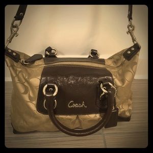 Brown Monogram Coach Factory Shoulde bag.